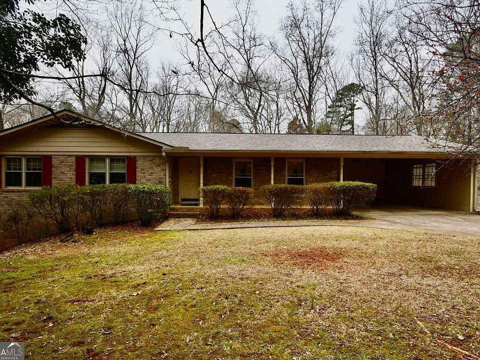1st image of 375 Segrest Cir