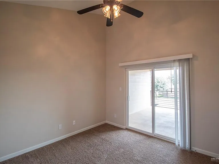 1000 E Daffodil Ave #1 — Photo 13