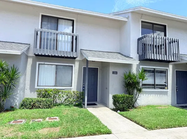 1104 Riverside Dr, Greenacres, FL 33463