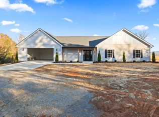 815 Safley Hollow Rd, McMinnville, TN 37110