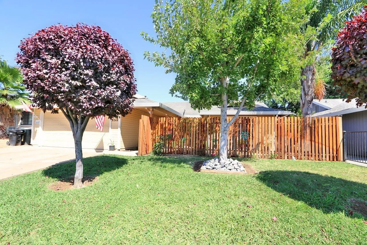 8248 Cottonfield Way photo 1