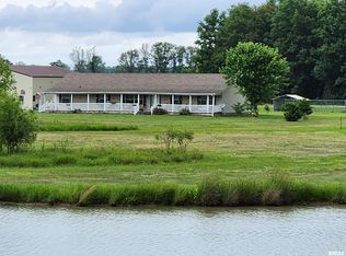 7969 Shamrock Rd, Tamaroa, IL 62888