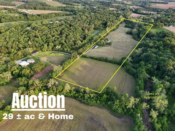 175 Shelly Ln, Columbia, IL 62236