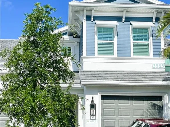2555 Seychelles Dr #402, Naples, FL 34112
