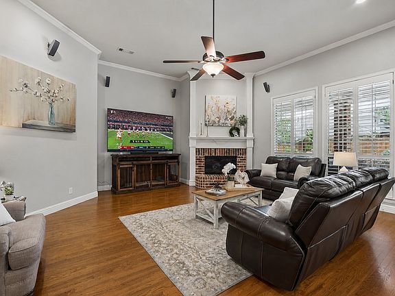 5th image of 1728 Monaco Dr