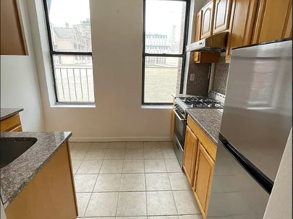 347 1st Ave APT 6