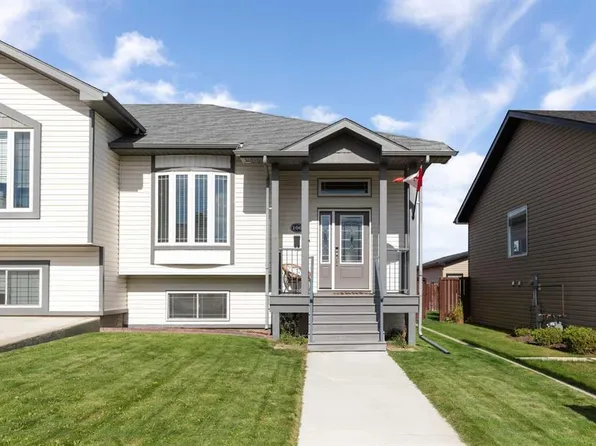 106 SW Ranchlands Way NE, Medicine Hat, AB T1C 0E1