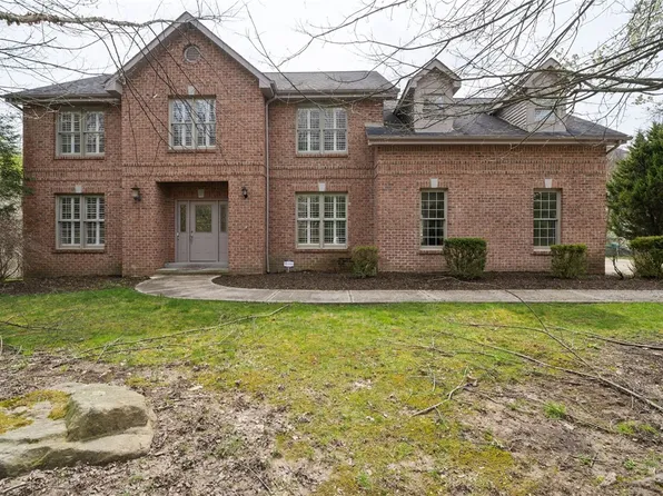 4000 W Grove Way, Gibsonia, PA 15044