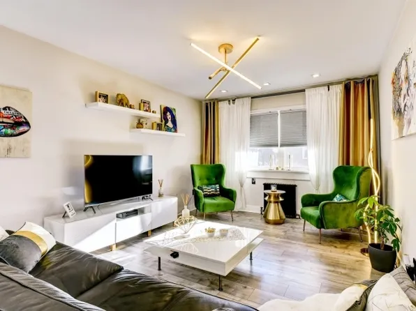 1504 Terrace Cir, Teaneck, NJ