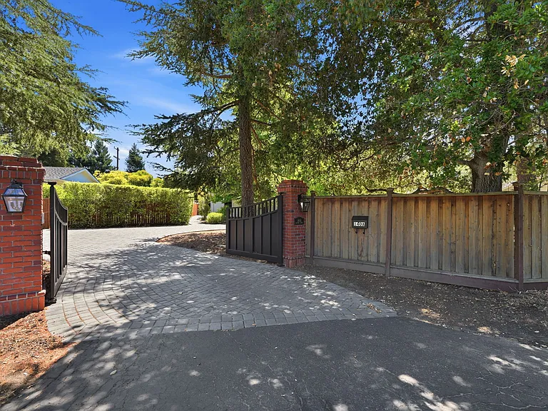 Private gated entrance