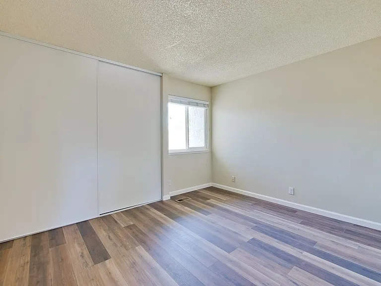1521 Willowhaven Ct — Photo 15