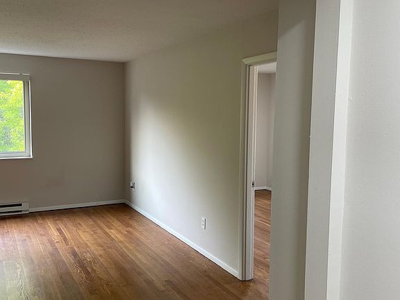 4th image of 408-5438 Delmar Blvd