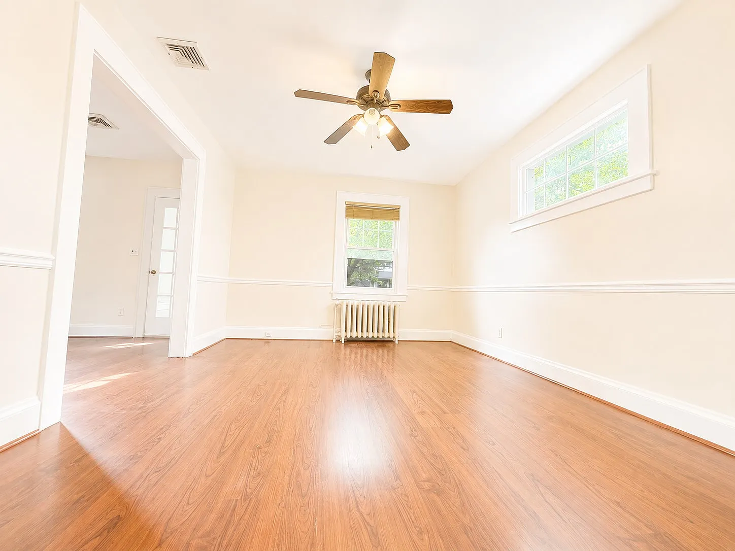 949 Garrison Ave — Photo 3