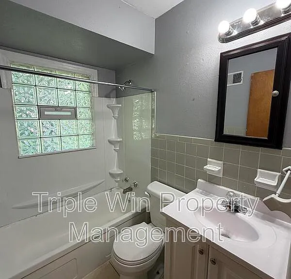 1695 Crowder Dr — Photo 20
