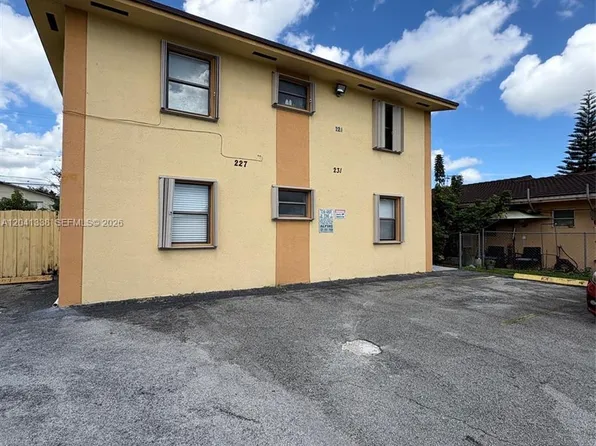 231 E 7th St #202, Hialeah, FL 33010