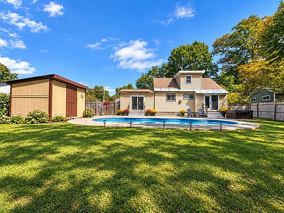 4th image of 158 Pako Avenue