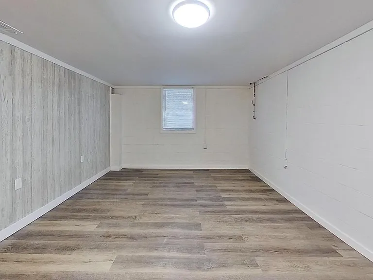 3321 Eastwind Ct — Photo 4