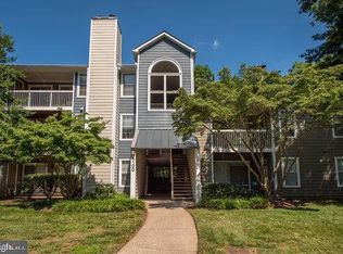 12504 Loston Cir APT 301, Fairfax, VA 22033