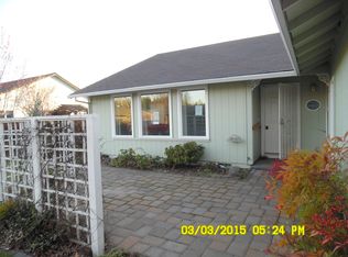 34 Christa Ln, Eagle Point, OR 97524