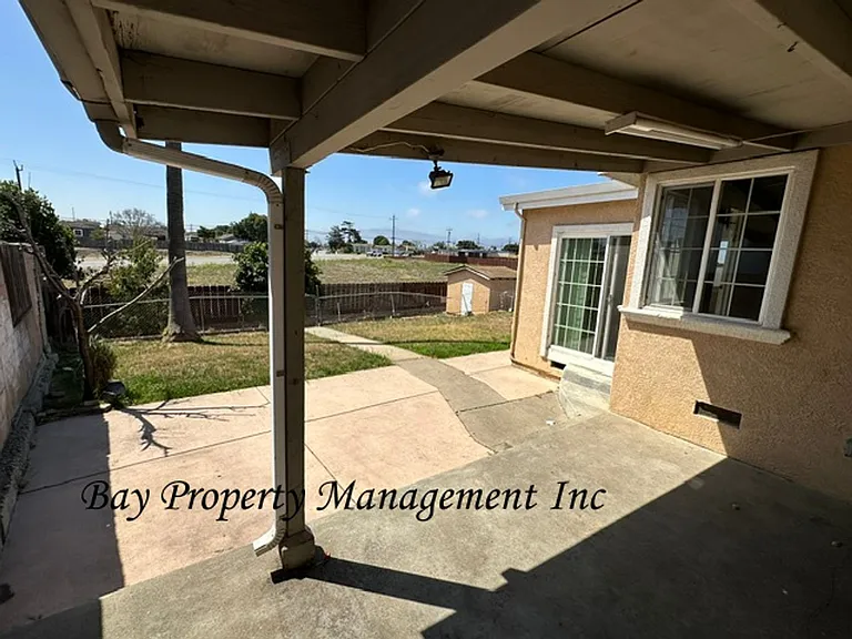 1243 Summit Dr — Photo 11