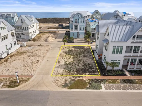 116 Retreat St, Port Aransas, TX 78373