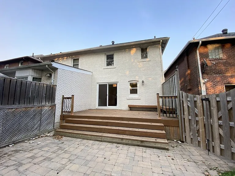 22 Lorindale Ave — Photo 36