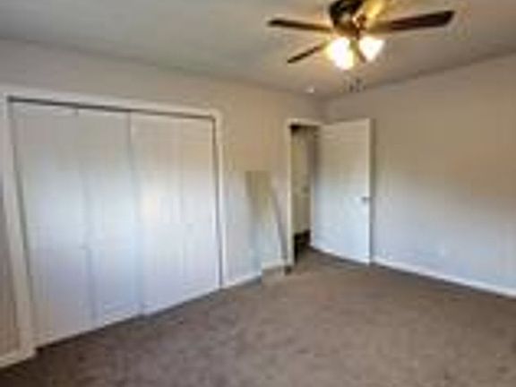 5th image of 718 37th Ave APT 1
