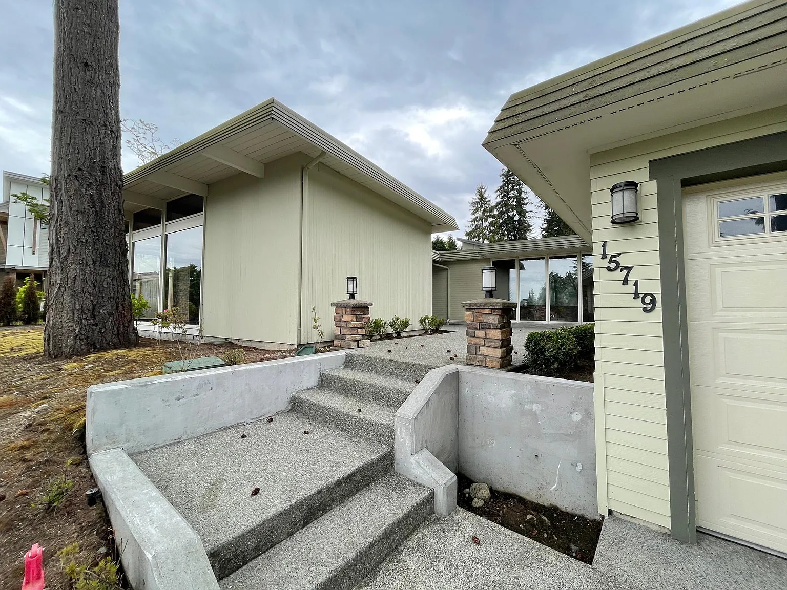 4 bed, 3100 sqft, $5,100 — Photo 3