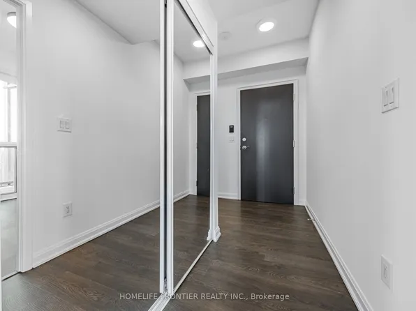 9 Bogert Ave Unit 2903, Toronto, ON M2N 0J7