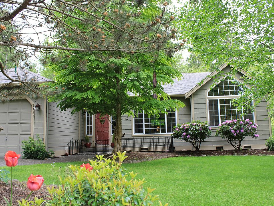 1st image of 1157 Hemlock Ave SW