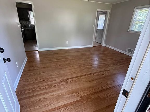 2nd image of 2638 Idlewild Blvd NE