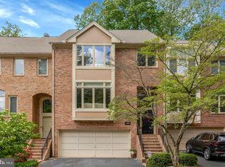 11509 Hemingway Dr, Reston, VA 20194