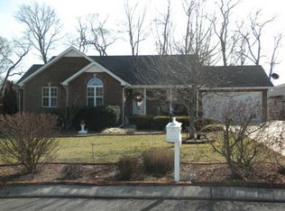 125 Hazelwood Ln, Winchester, TN 37398