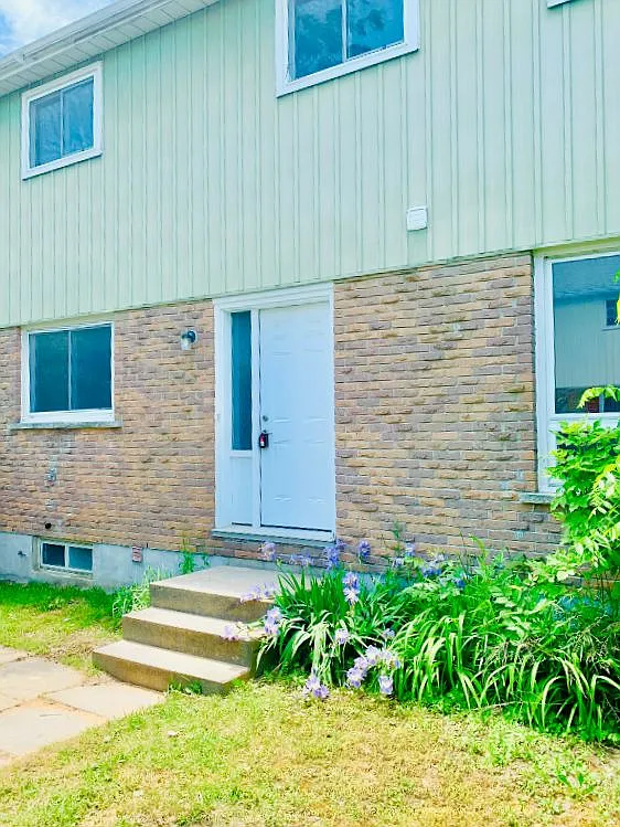 14 Tracey Park Drive — Photo 1