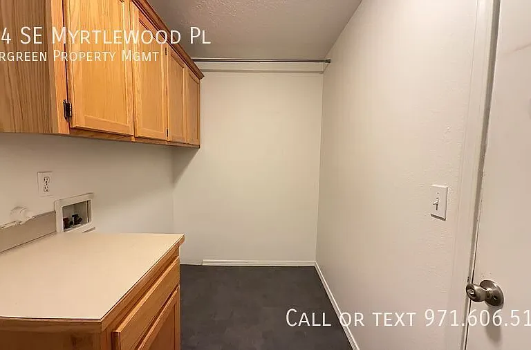664 SE Myrtlewood Pl — Photo 12