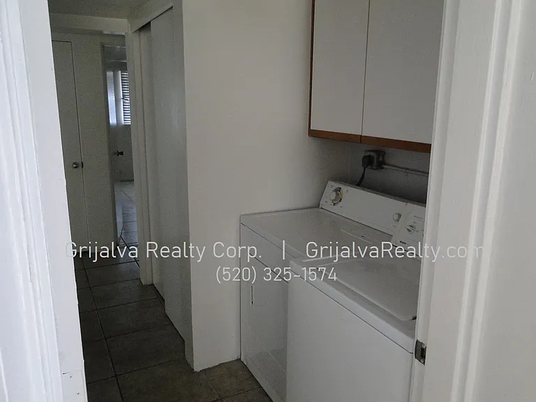 1415 E Lester St #1 & 2 — Photo 13