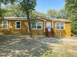 1417 Gilley Trl, Azle, TX 76020