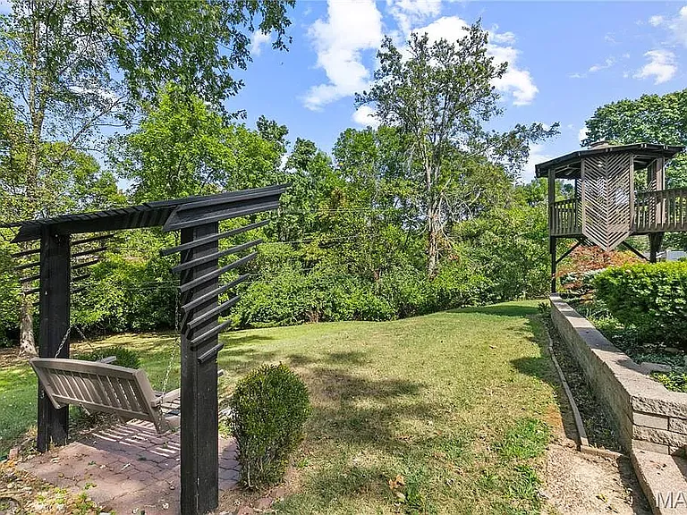 Back Yard with swing