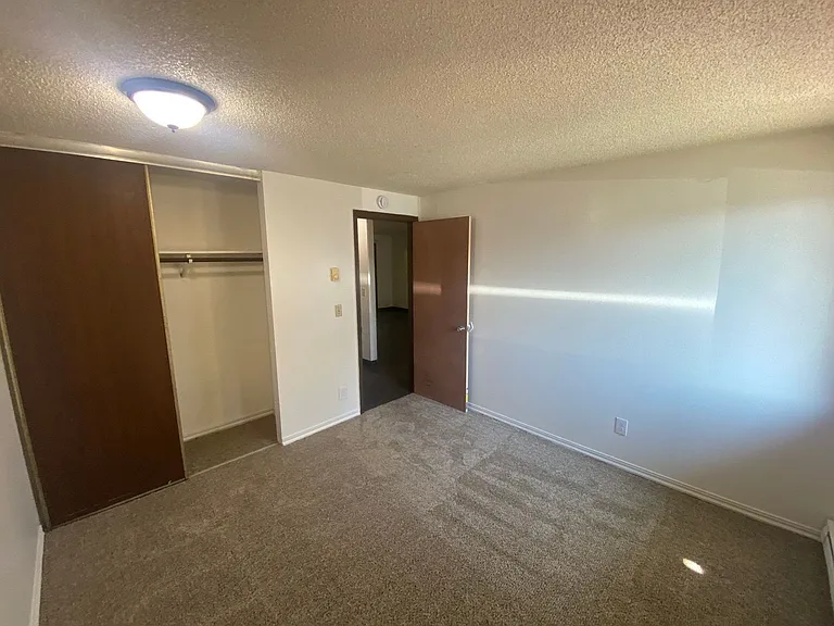4135 State St #2 — Photo 8