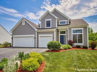 938 Heather Glen Ct, Antioch, IL