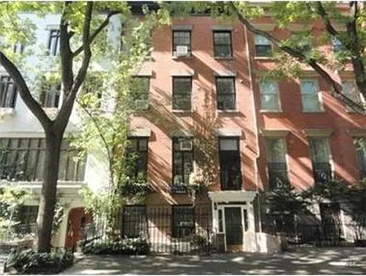 Rented by Douglas Elliman | media 28