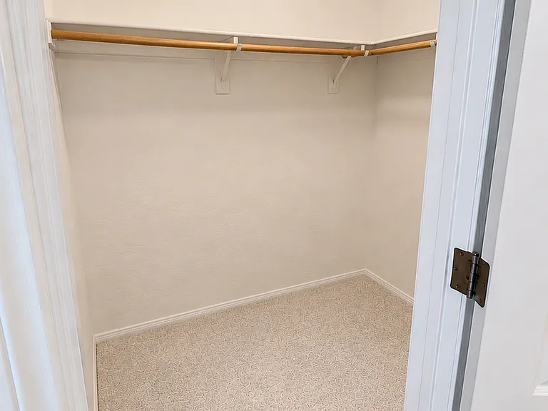 4516 Heaven Delight Ct — Photo 5