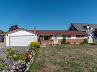334 SW 4th Ave, Oak Harbor, WA 98277