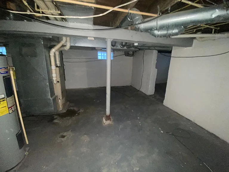 9710 Easton Ave — Photo 13