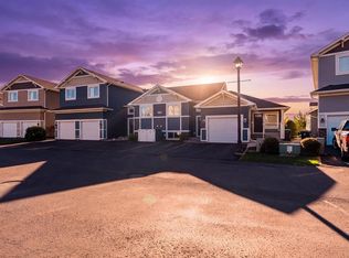 209 Lettice Perry Rd N #2, Lethbridge, AB T1H 6Z3