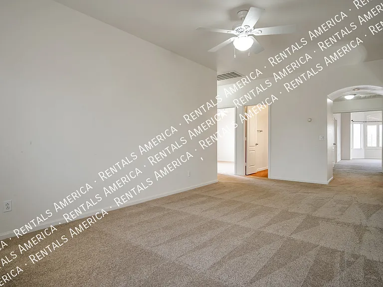 2631 S Leonard Pl — Photo 15