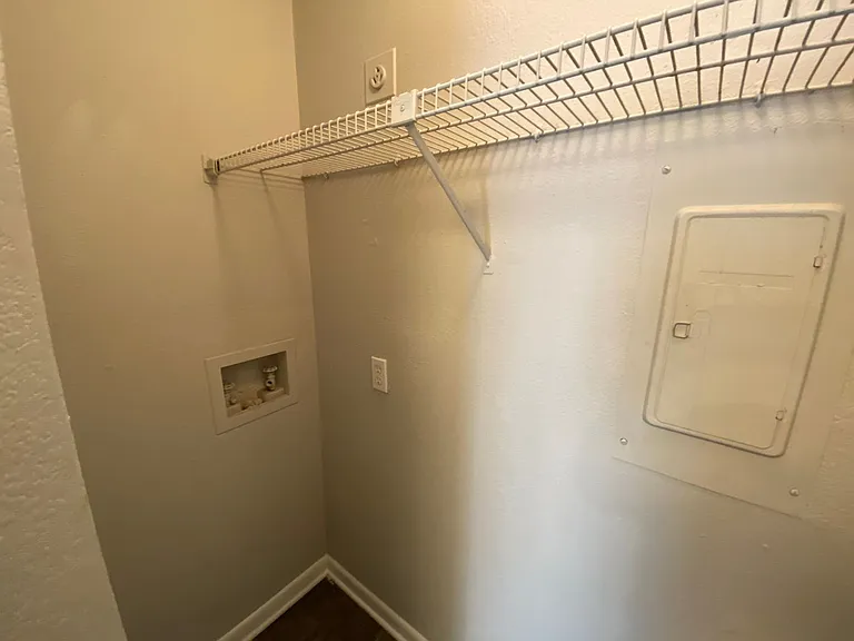 4502 Gaston Ave #322 — Photo 8