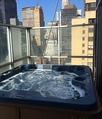 Rented by Compass | media 25