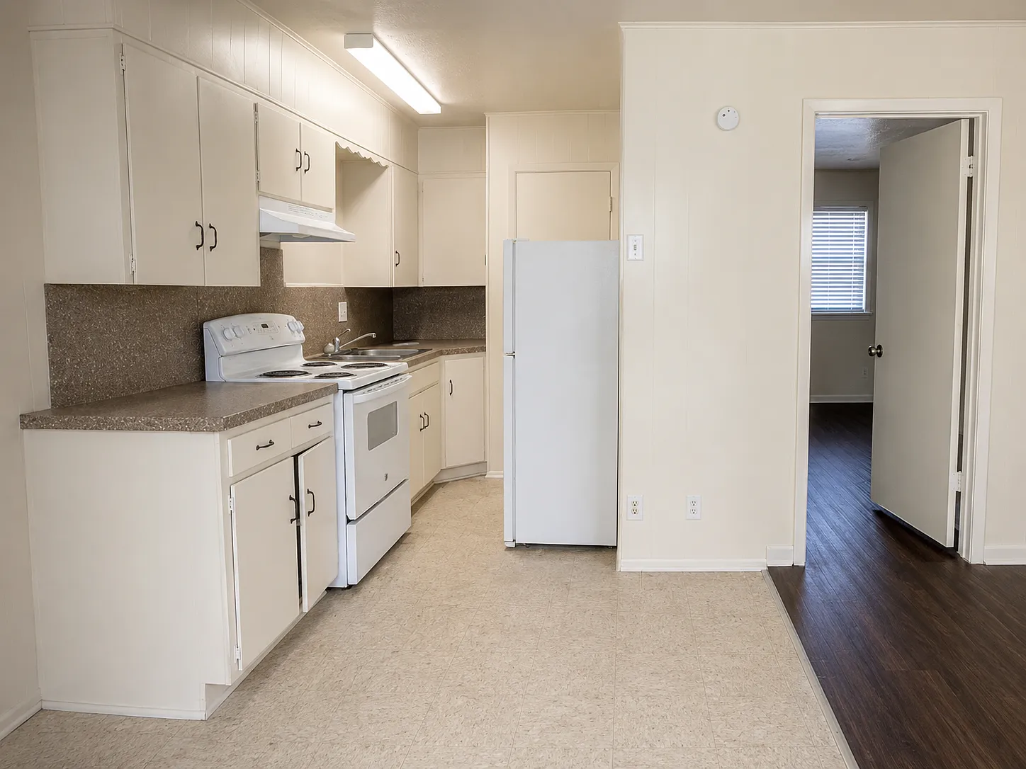 1 bed, 559 sqft, $689 — Photo 4
