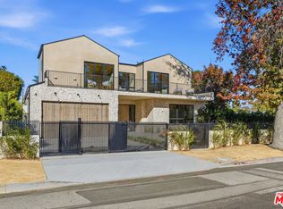 16643 Addison St, Encino, CA 91436